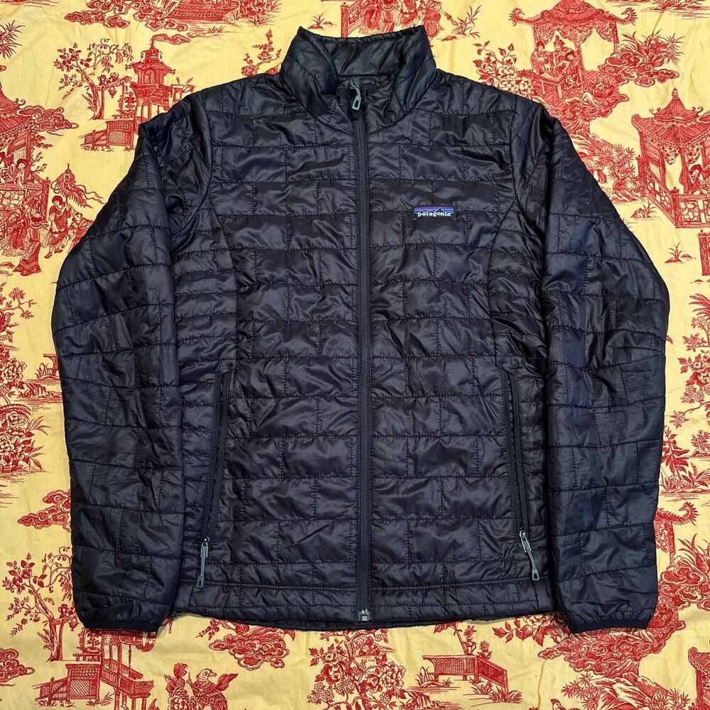Patagonia Women's Navy and Blue Jacket
